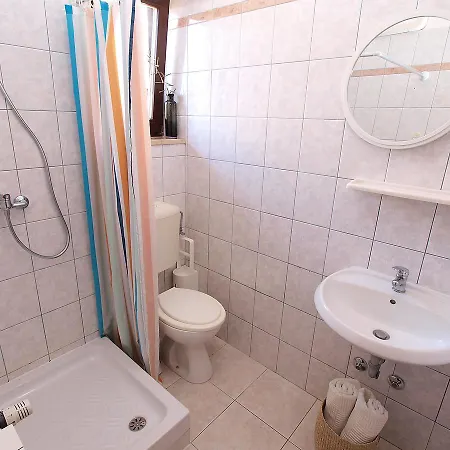Dusanka 799 Apartment